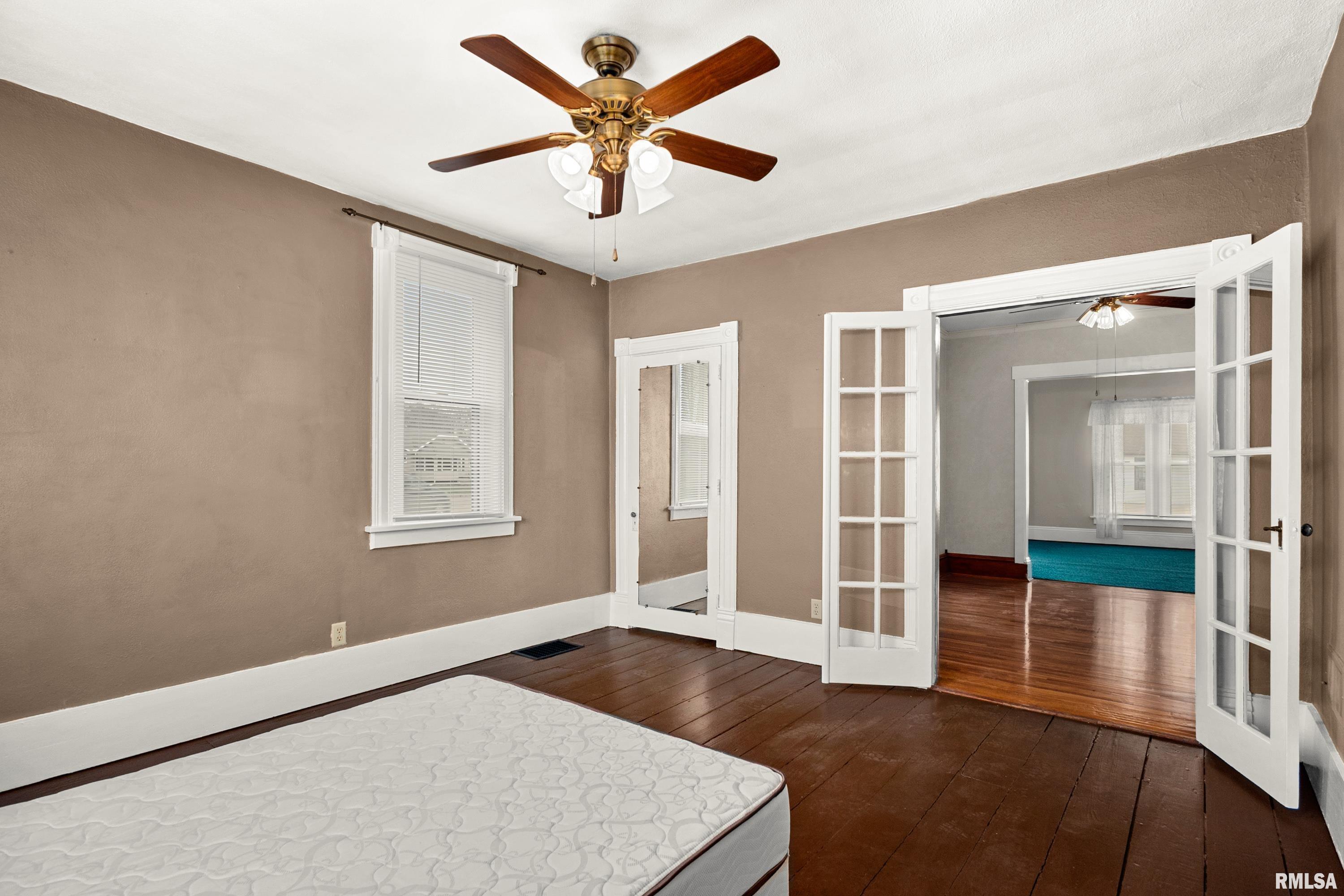 1249 North 5th Street Chillicothe, IL 61523 - Photo 27 of 37