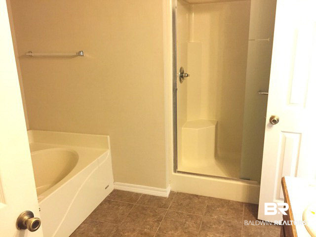 24872 Jemison Road Daphne, AL 36526 - Photo 8 of 11 Garden Tub and Separate Shower