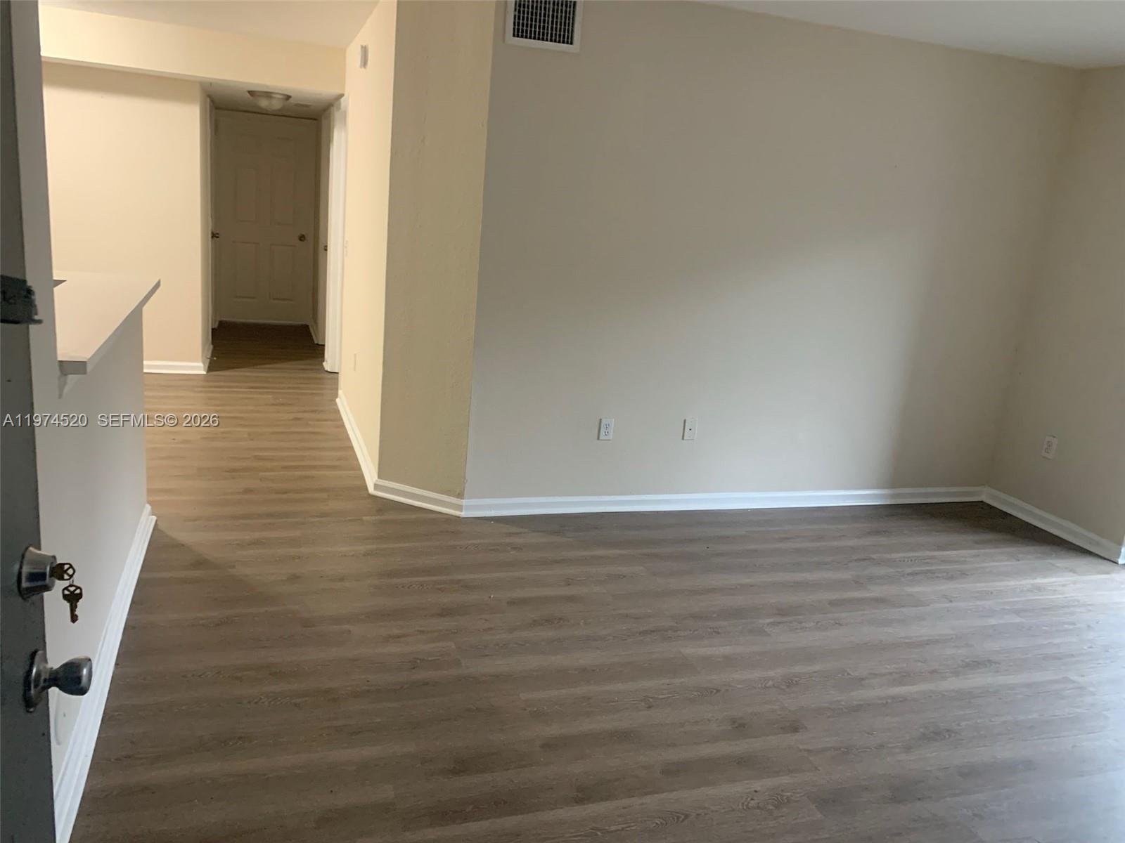 15440 Southwest 284th Street, Unit 5102 Homestead, FL 33033 - Photo 10 of 27 a view of a small space