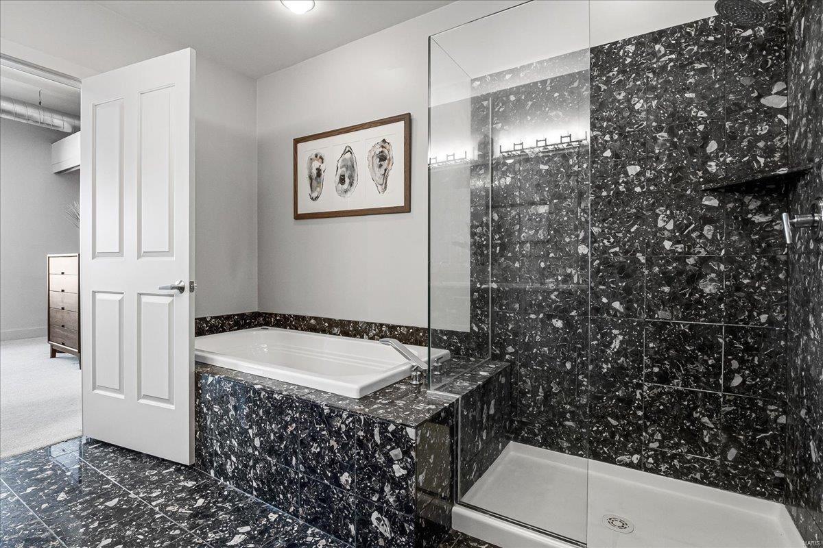 630 Emerson Road, Unit 307 St. Louis, MO 63141 - Photo 20 of 50 Gallery Image 20