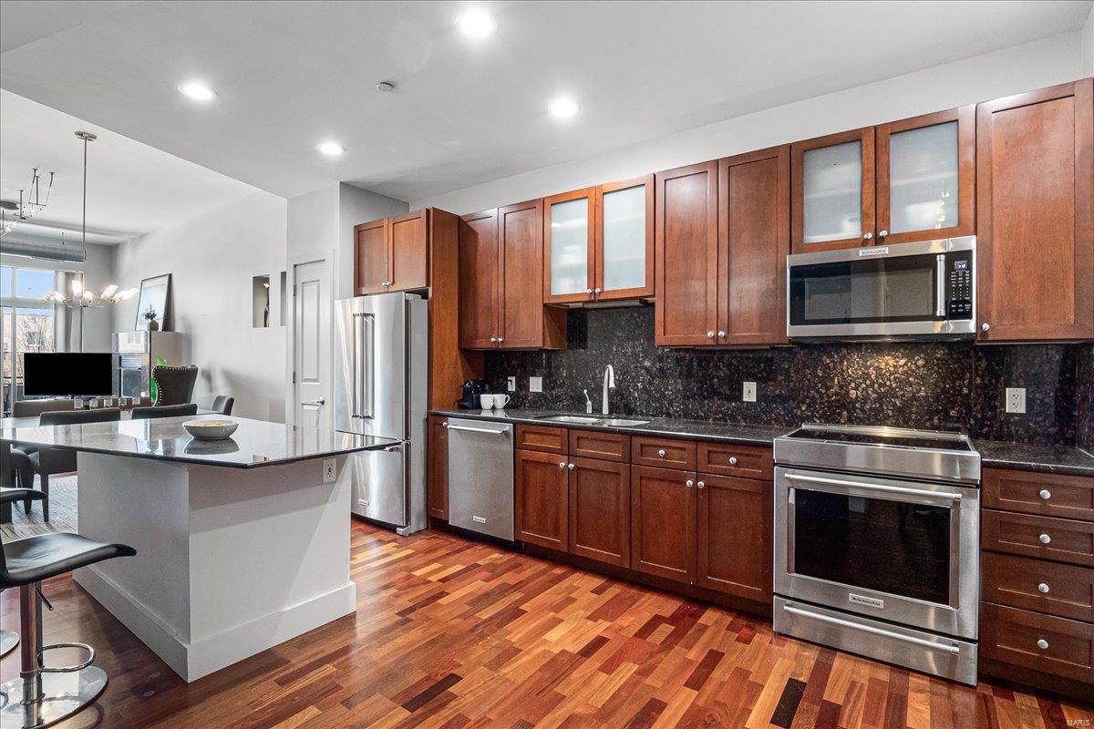 630 Emerson Road, Unit 307 St. Louis, MO 63141 - Photo 6 of 50 Gallery Image 6