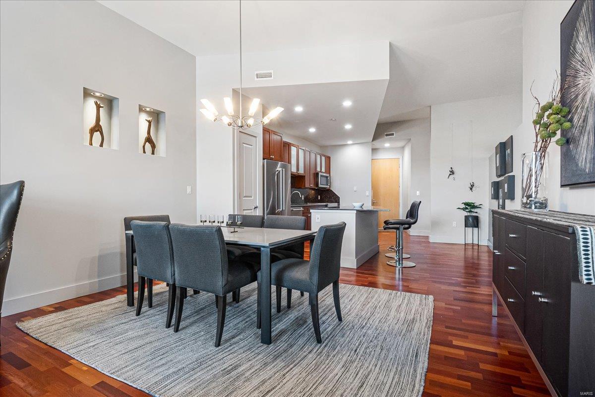 630 Emerson Road, Unit 307 St. Louis, MO 63141 - Photo 9 of 50 Gallery Image 9