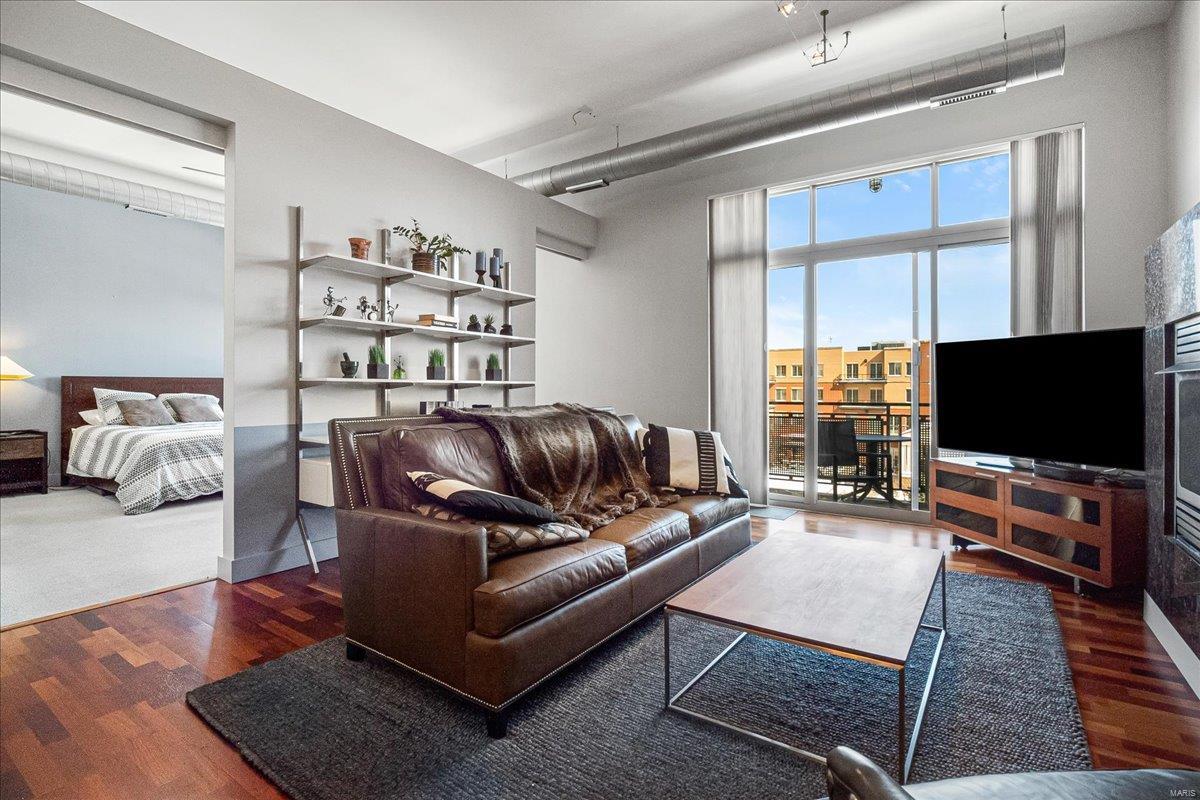630 Emerson Road, Unit 307 St. Louis, MO 63141 - Photo 10 of 50 Gallery Image 10