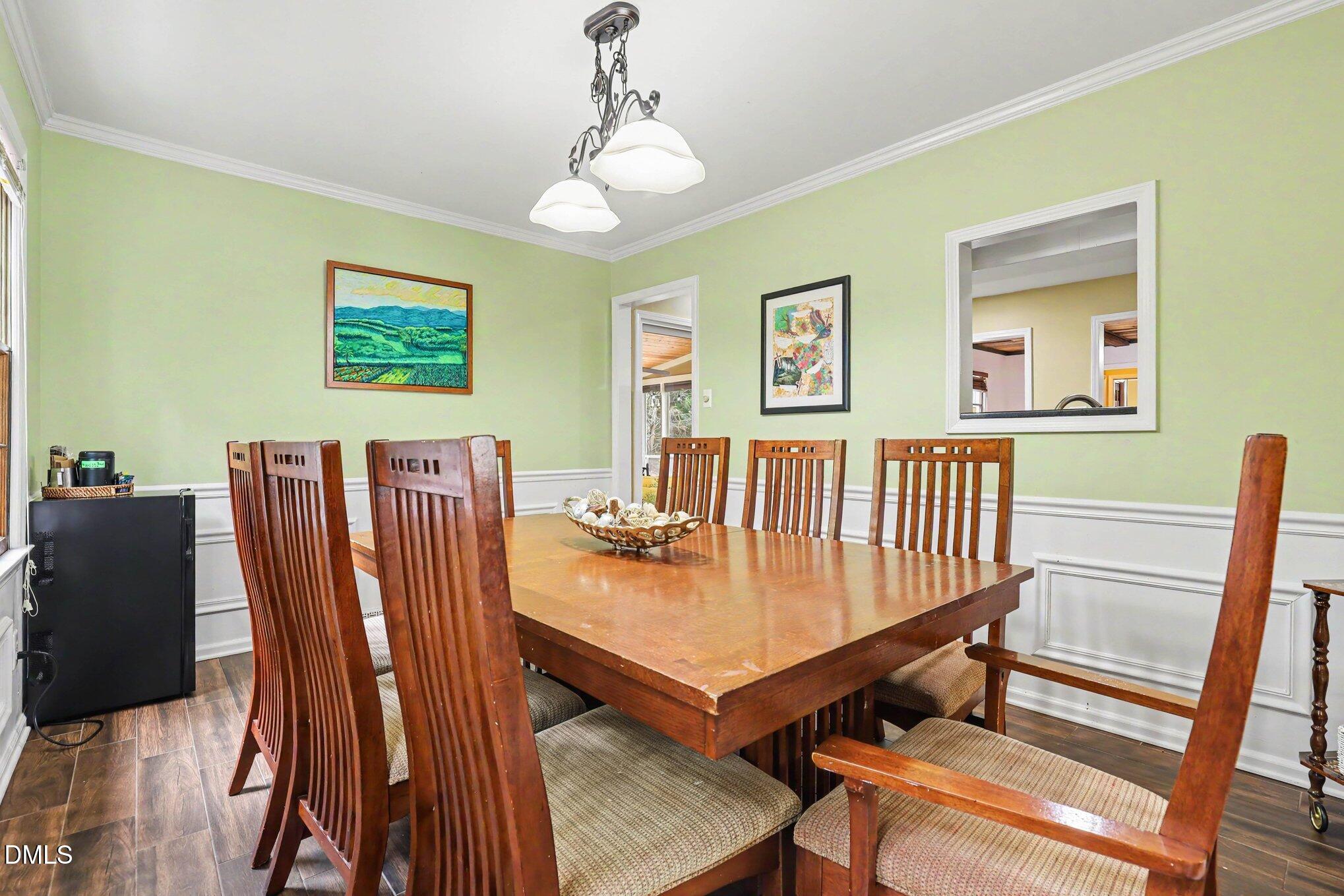 4125 Weaver Drive Raleigh, NC 27612 - Photo 9 of 38 010_file_5633