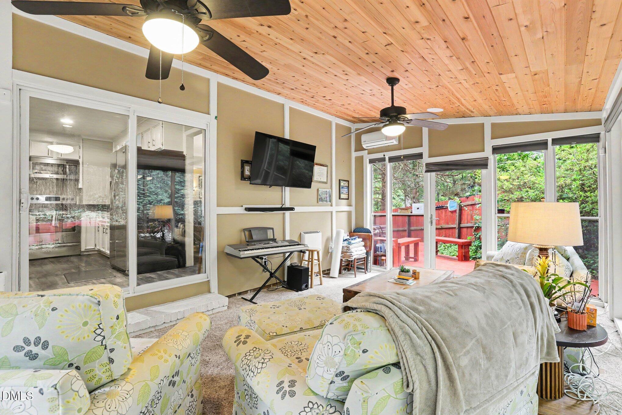 4125 Weaver Drive Raleigh, NC 27612 - Photo 25 of 38 024_file_1527