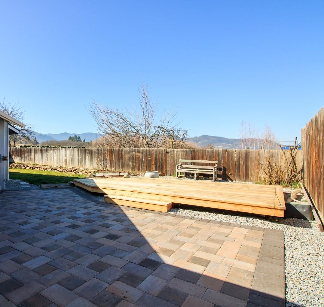 125 Arnos Road Talent, OR 97540 - Photo 17 of 17 Backyard
