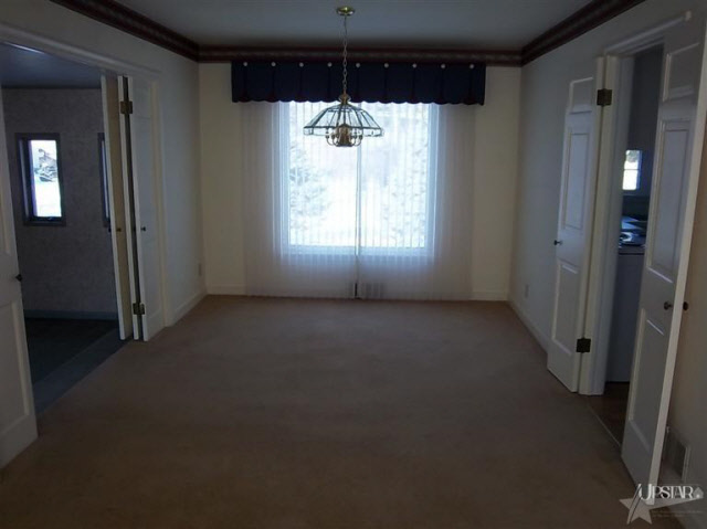 2324 Engle Road Fort Wayne, IN 46809 - Photo 3 of 10