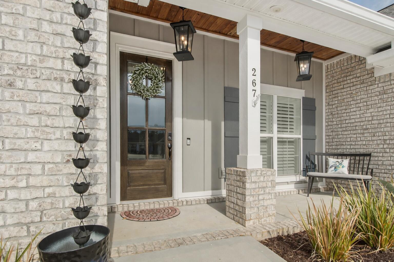 267 Buxtons Way Freeport, FL 32439 - Photo 2 of 70 Photo Feb 12 2026, 07 10 37