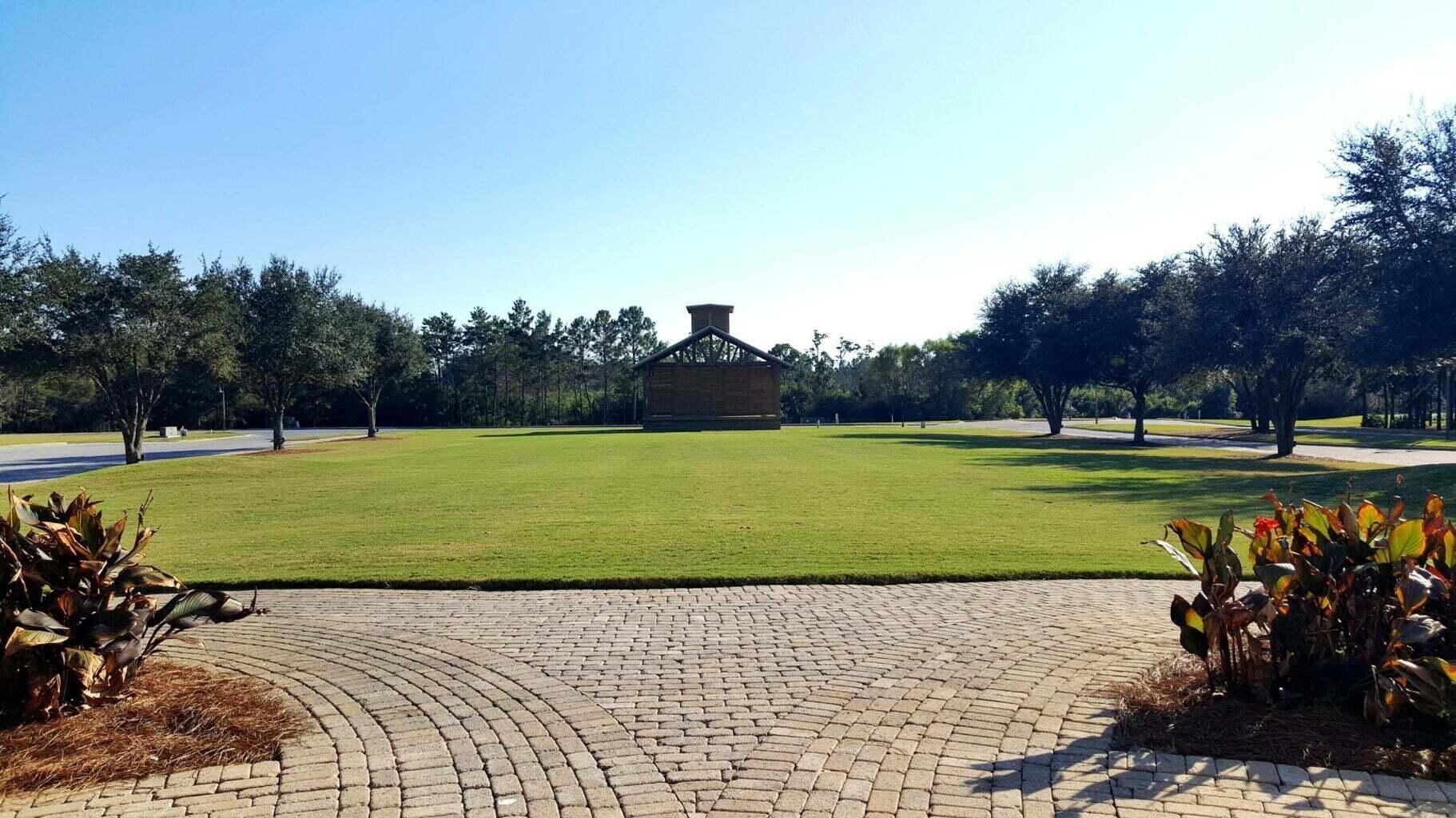 267 Buxtons Way Freeport, FL 32439 - Photo 63 of 70 20240226030948043882000000-o