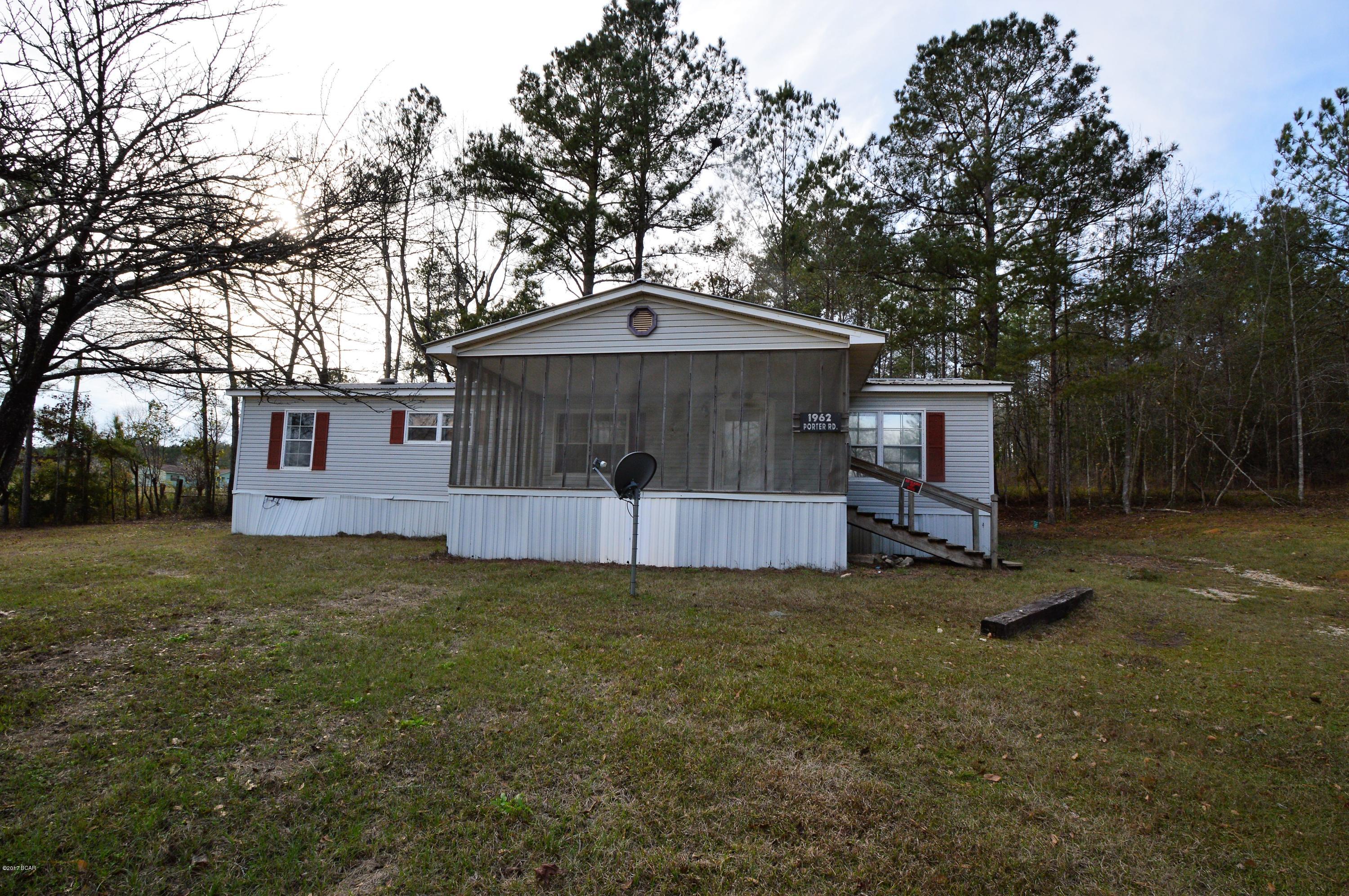1962 Porter Road Cottondale, FL 32431 - Photo 1 of 17