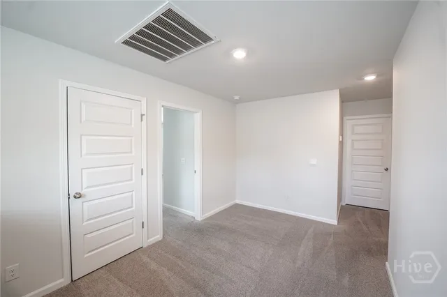 $2,700 | 459 Coconut Drive, Bloomingdale, GA 31302