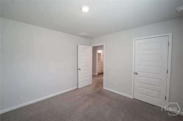 $2,700 | 459 Coconut Drive, Bloomingdale, GA 31302