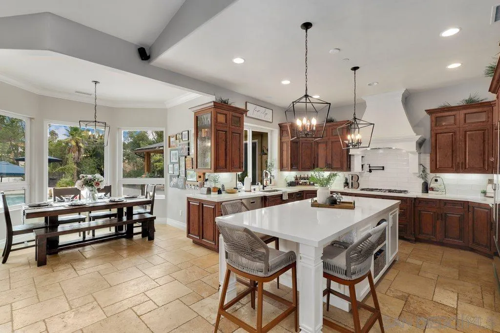 11130 Boulder Pass Escondido, CA 92026 - Photo 10 of 55