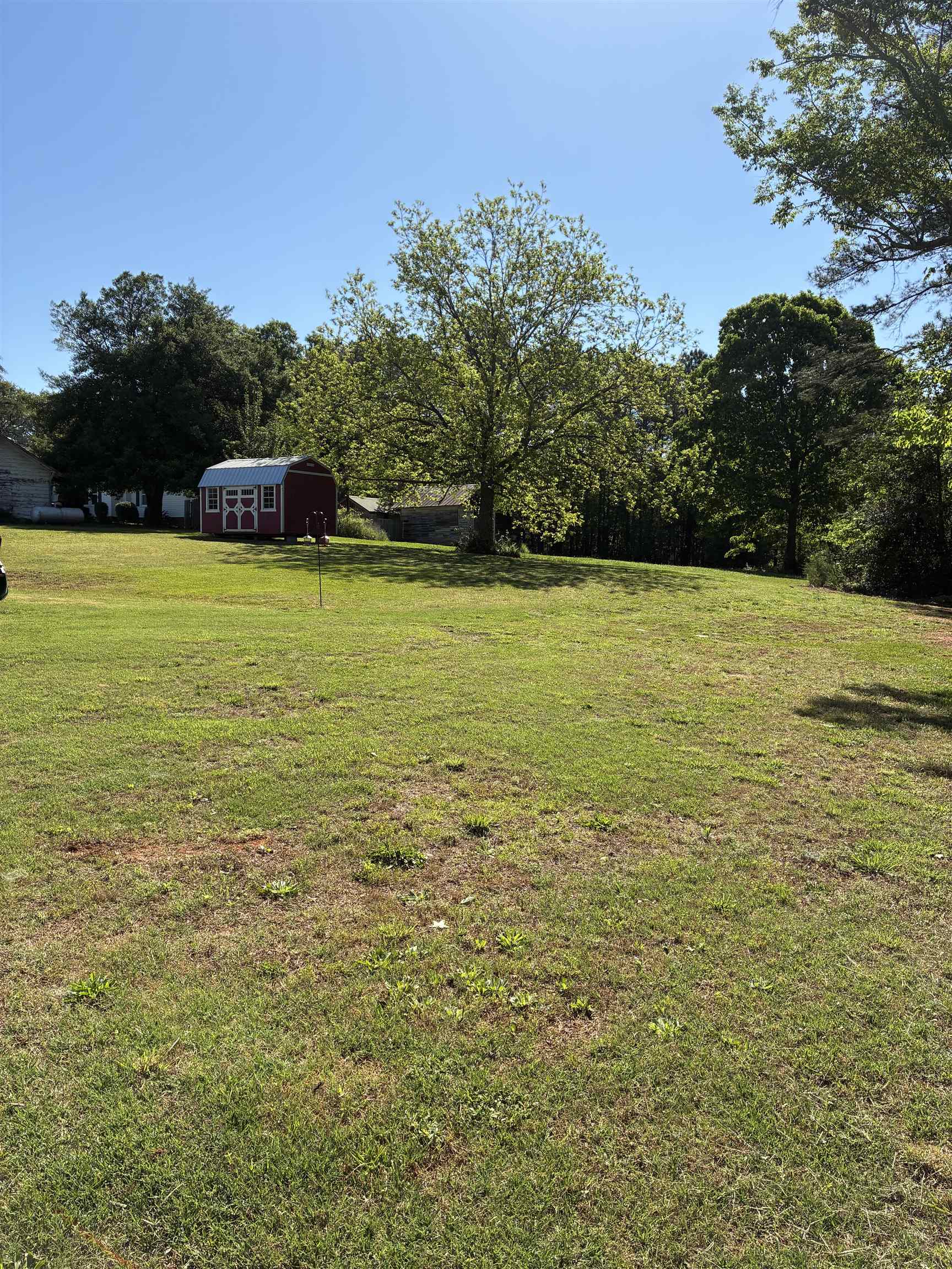 115 Putman Road Jonesville, SC 29353 - Photo 5 of 33