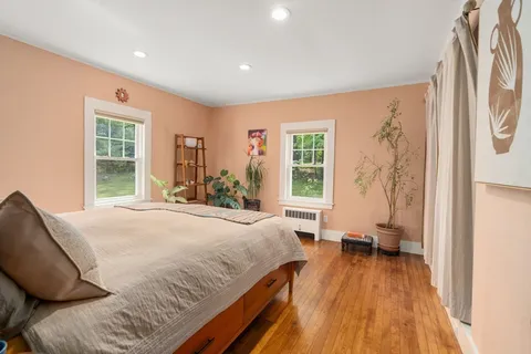 $699,000 | 11 Curve Street, Sherborn, MA 01770