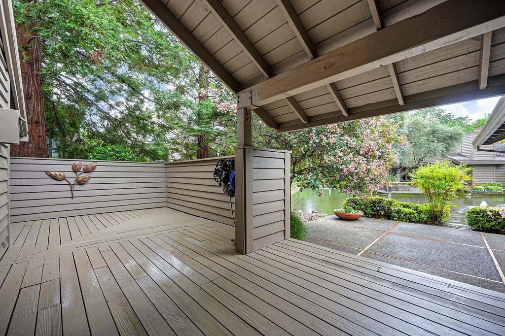 7650 Pineridge Road Fair Oaks, CA 95628 - Photo 34 of 67 Deck looking toward the lake