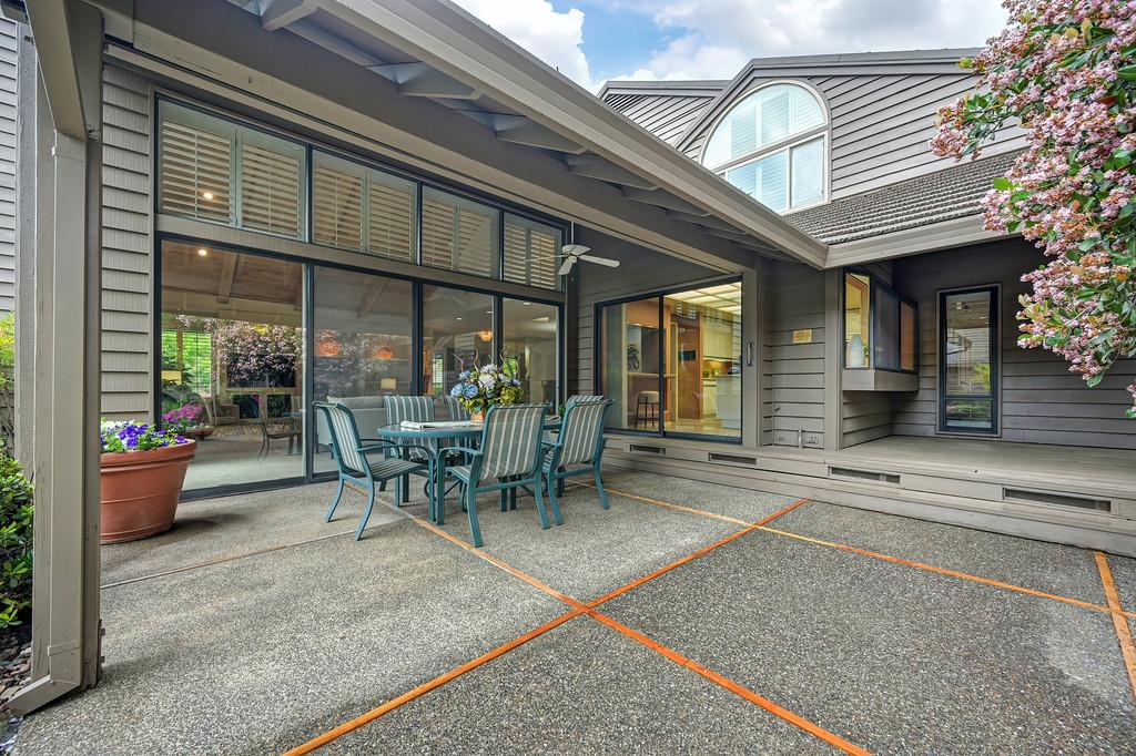 7650 Pineridge Road Fair Oaks, CA 95628 - Photo 38 of 67 Back patio looking toward living room and the kitchen