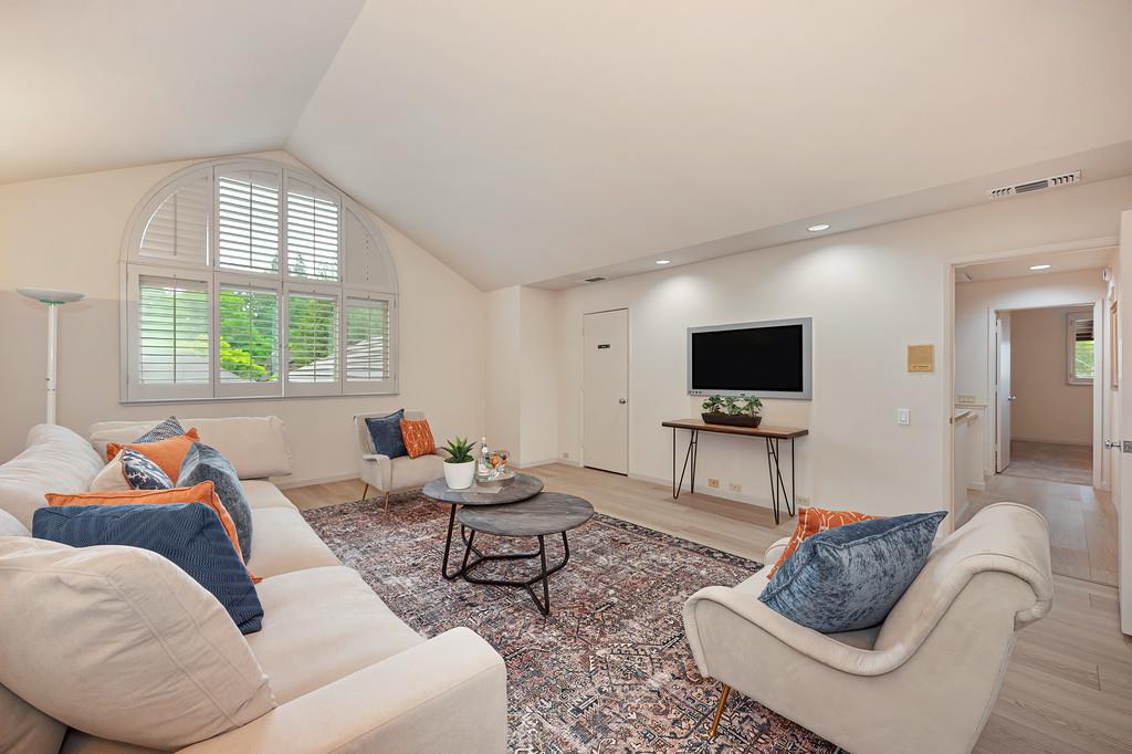 7650 Pineridge Road Fair Oaks, CA 95628 - Photo 43 of 67 Spacious upstairs family/bonus room