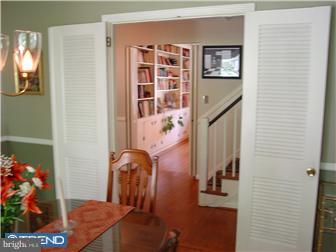326 Covered Bridge Road Cherry Hill, NJ 08034 - Photo 6 of 12