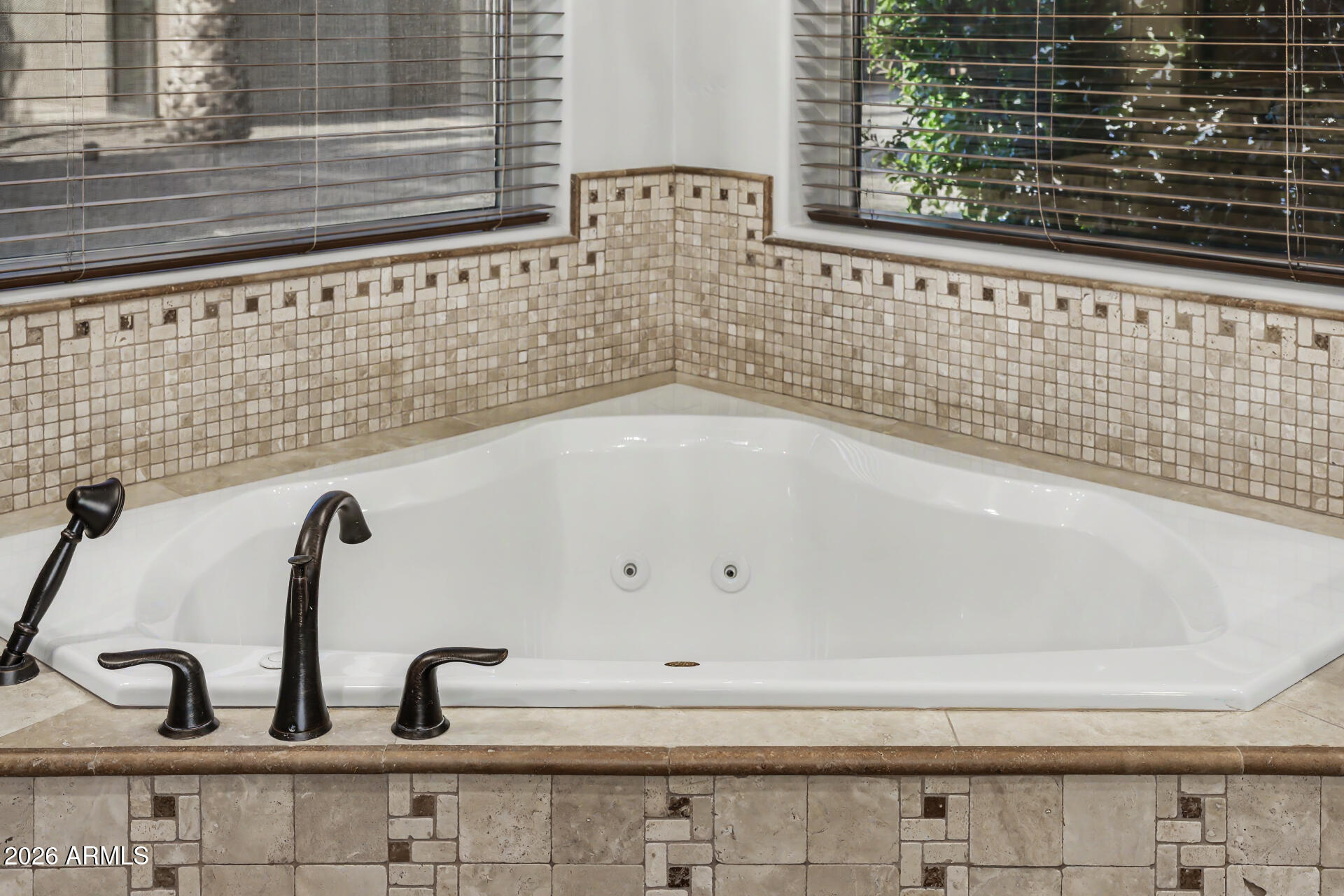 806 West Desert Ranch Road Phoenix, AZ 85086 - Photo 29 of 98 37 - Desert Ranch