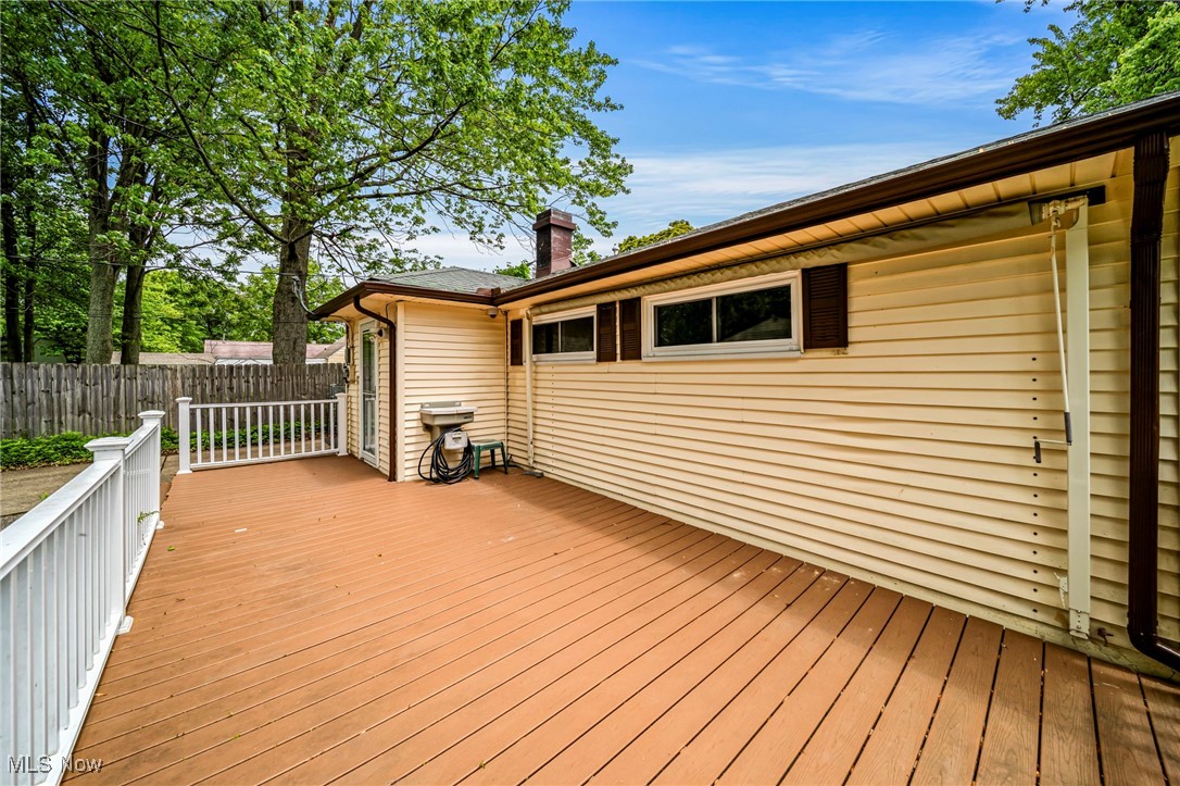 5052 Forest Road Mentor, OH 44060 - Photo 12 of 36 Gallery Image 12
