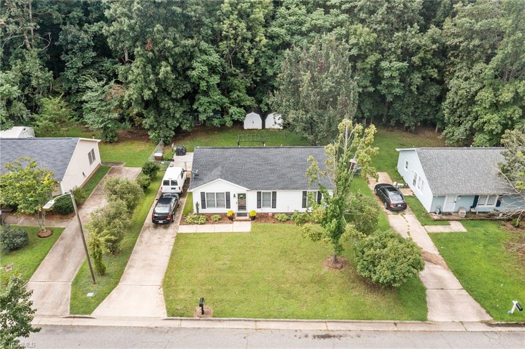 509 Apple Ridge Road Greensboro, NC 27406 - Photo 2 of 42 Gallery Image 2