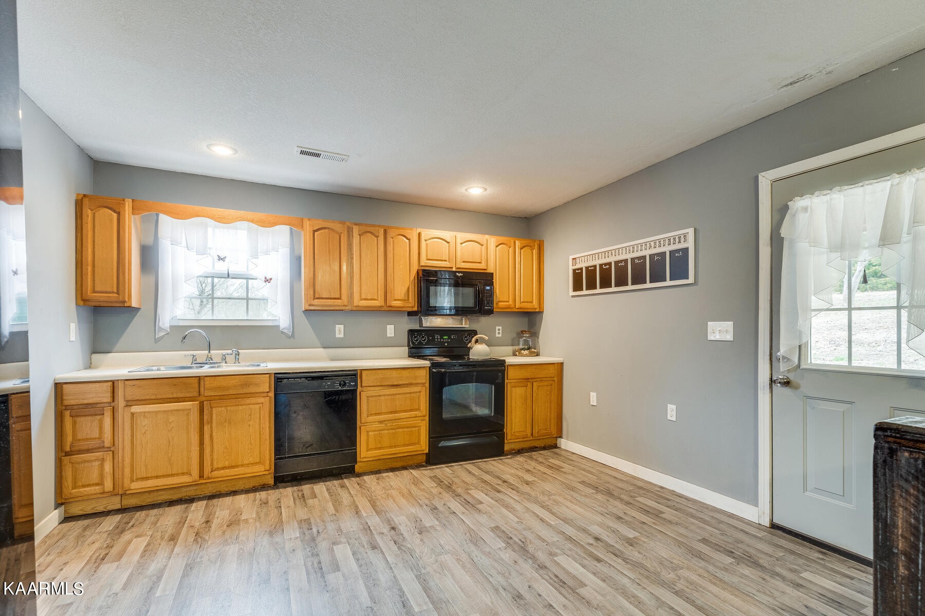 232 Wright Road Madisonville, TN 37354 - Photo 8 of 27 Gallery Image 8