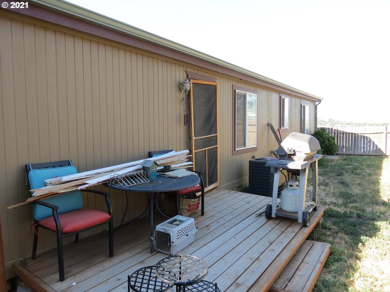 3024 Southwest Overlook Place Pendleton, OR 97801 - Photo 3 of 18
