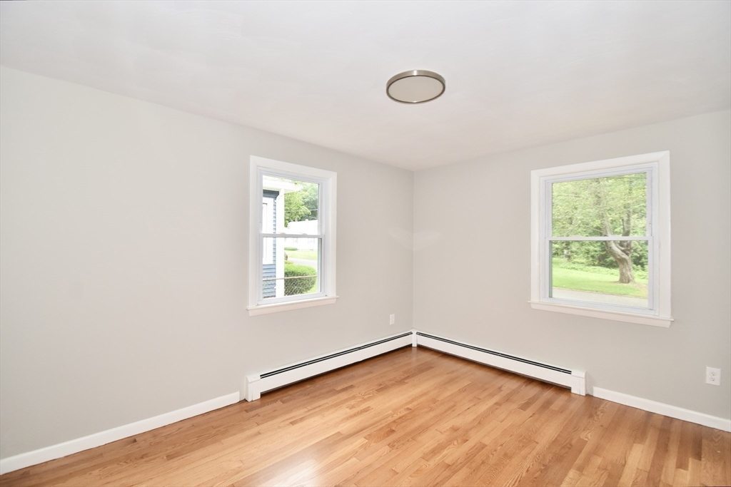 94 David Street Springfield, MA 01104 - Photo 22 of 39 an empty room with a window