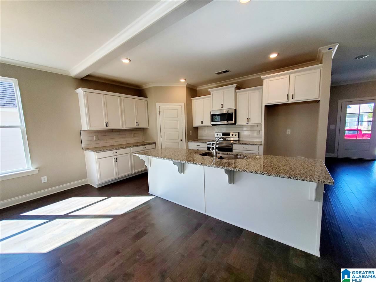 893 Madison Lane Helena, AL 35080 - Photo 5 of 28