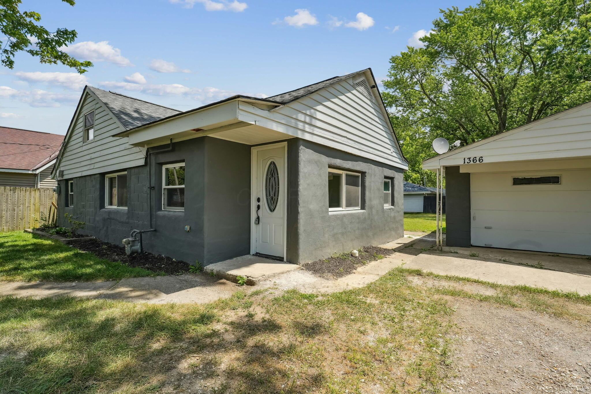 1366 Brown Road Columbus, OH 43223 - Photo 2 of 38 58-web-or-mls-1366-brown-rd