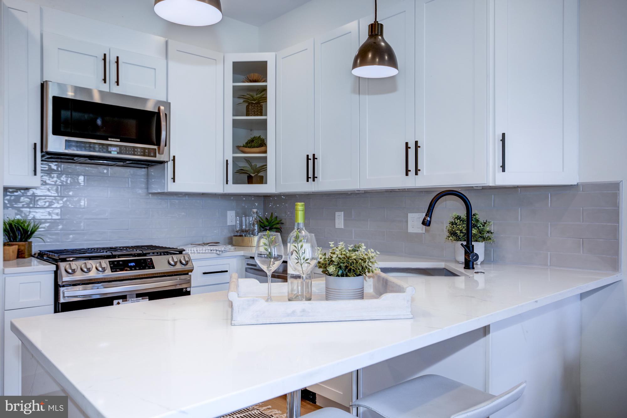 761 19th Street Northeast, Unit 2 Washington, DC 20002 - Photo 4 of 11