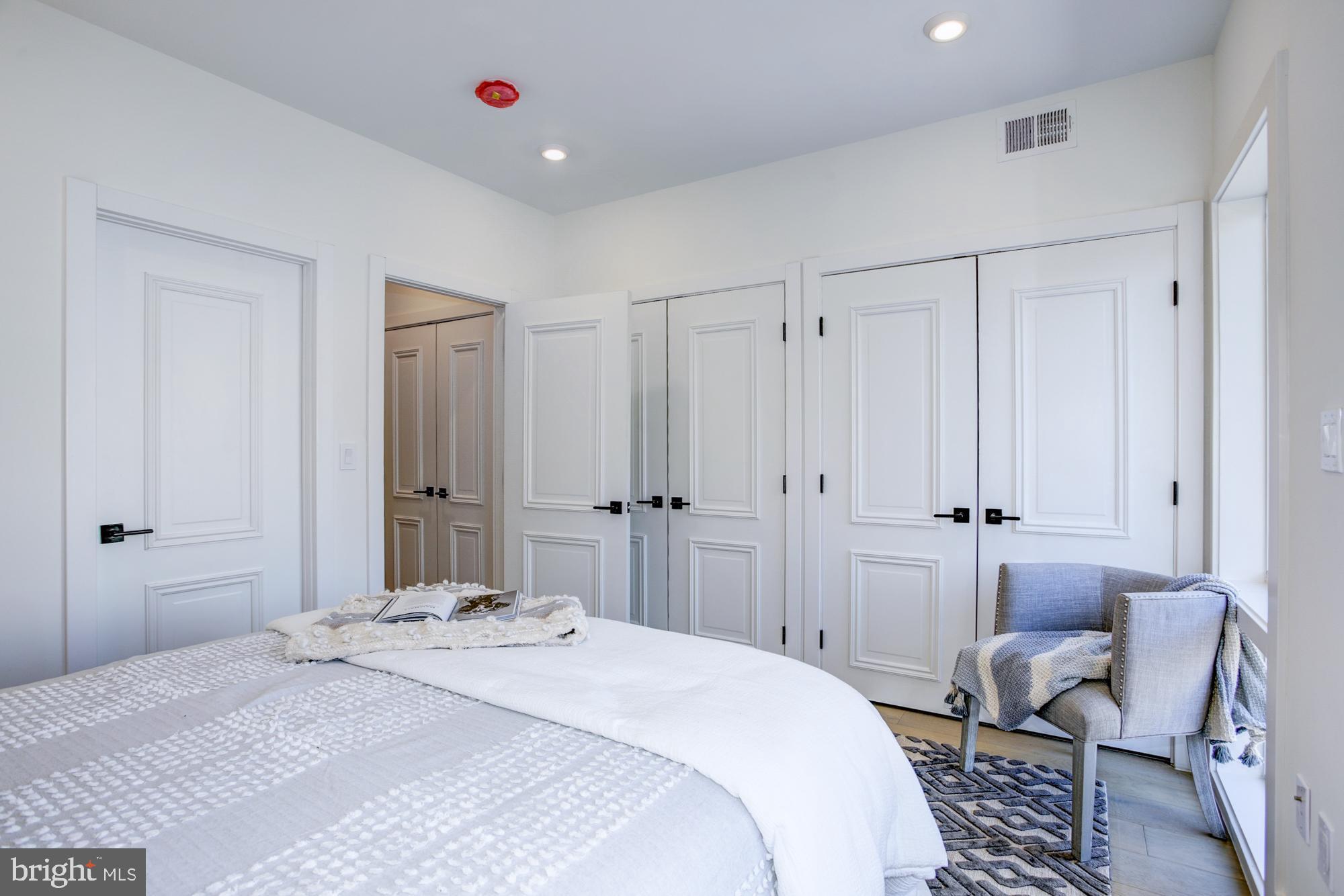 761 19th Street Northeast, Unit 2 Washington, DC 20002 - Photo 10 of 11