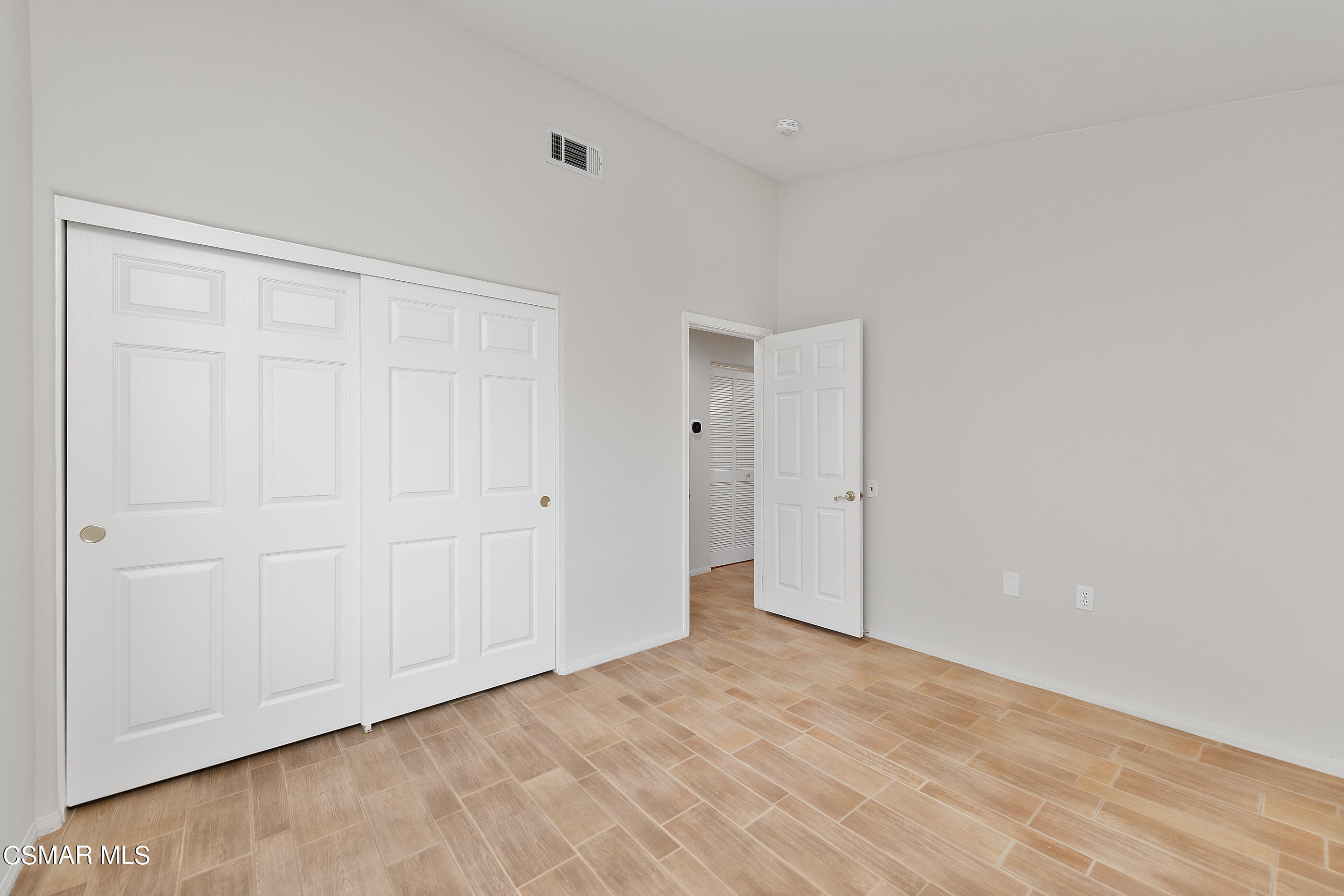 5641 Daisy Street Simi Valley, CA 93063 - Photo 21 of 49 Secondary Bedroom