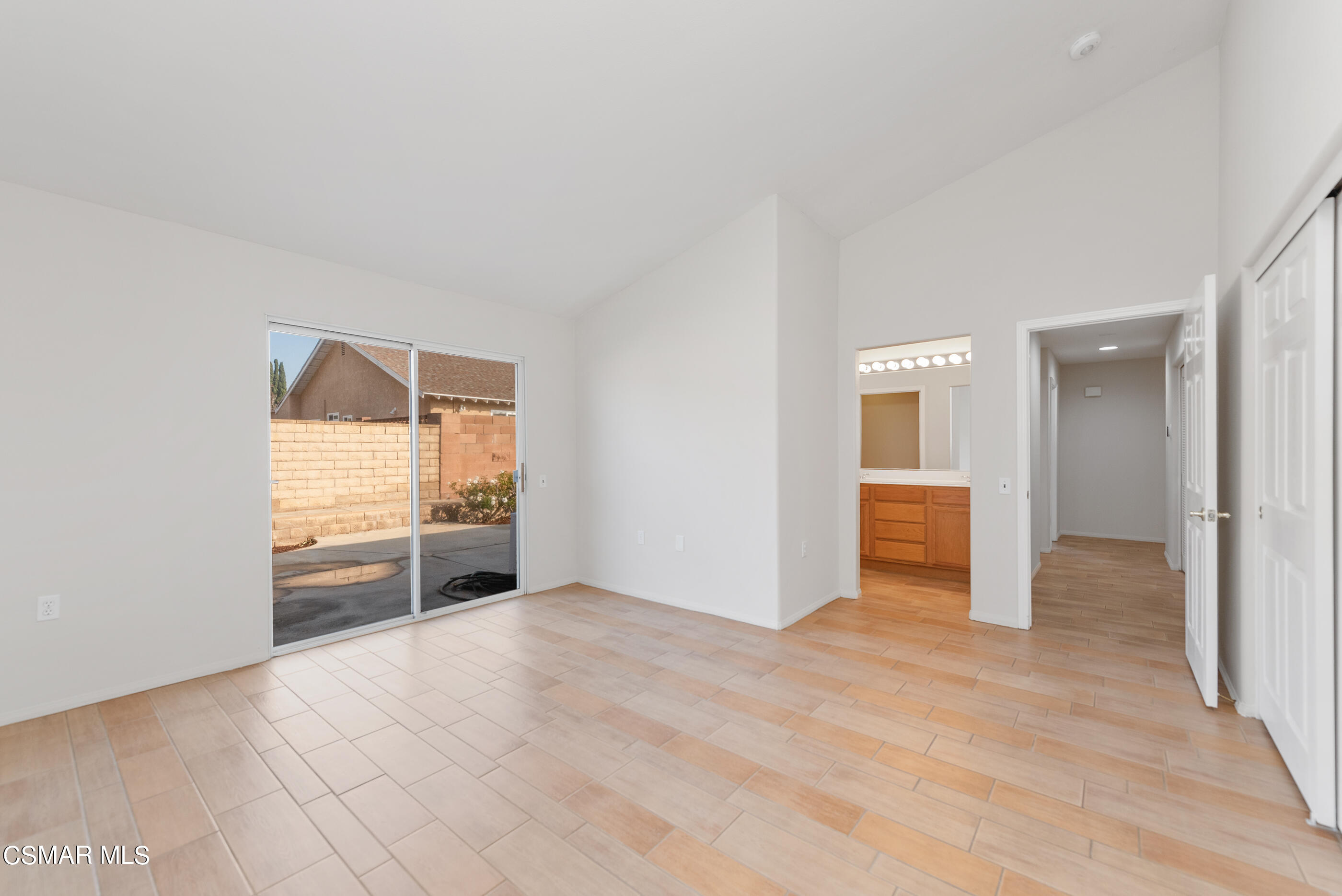 5641 Daisy Street Simi Valley, CA 93063 - Photo 26 of 49 Master Bedroom
