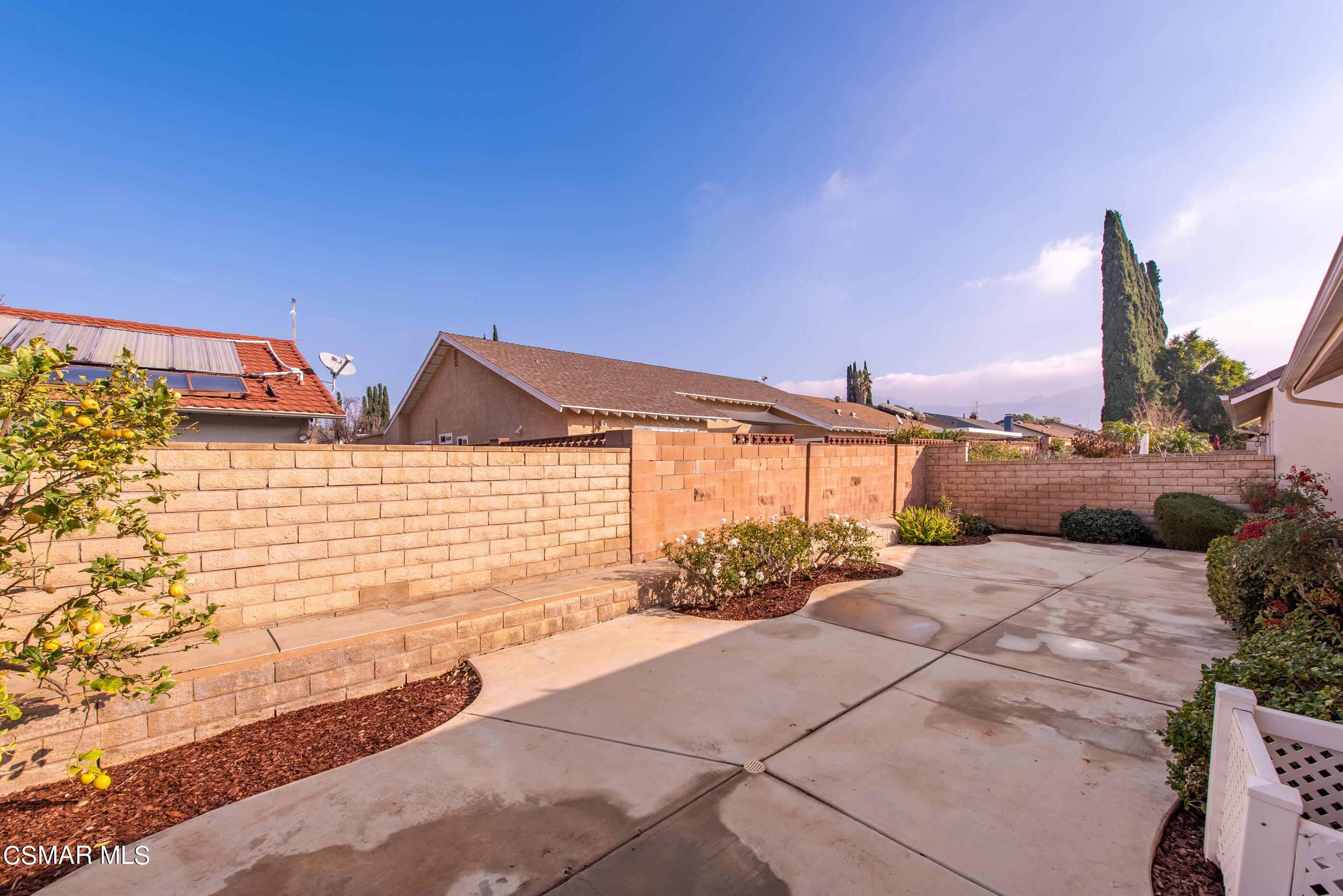 5641 Daisy Street Simi Valley, CA 93063 - Photo 33 of 49 Patio