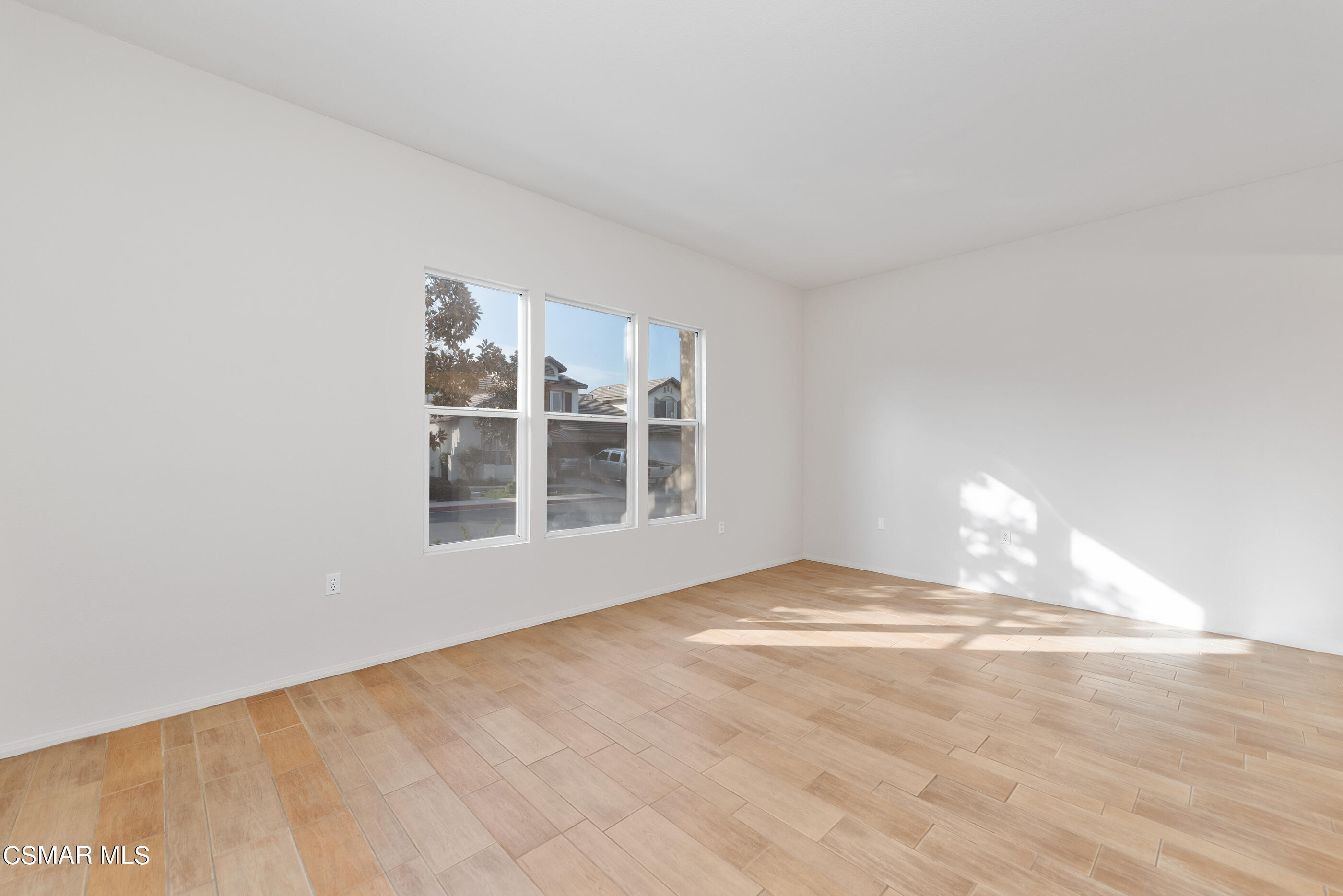 5641 Daisy Street Simi Valley, CA 93063 - Photo 4 of 49 a view of empty room with window