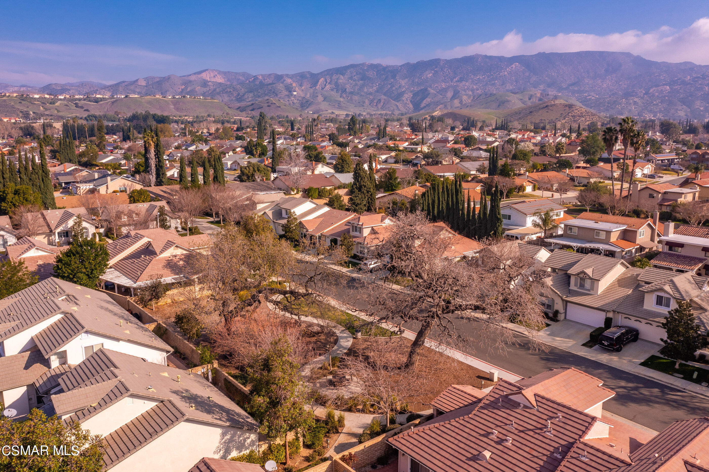 5641 Daisy Street Simi Valley, CA 93063 - Photo 46 of 49 Aerial View