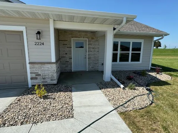 $379,000 | 2224 Red Bird Lane, Fairmont, MN 56031