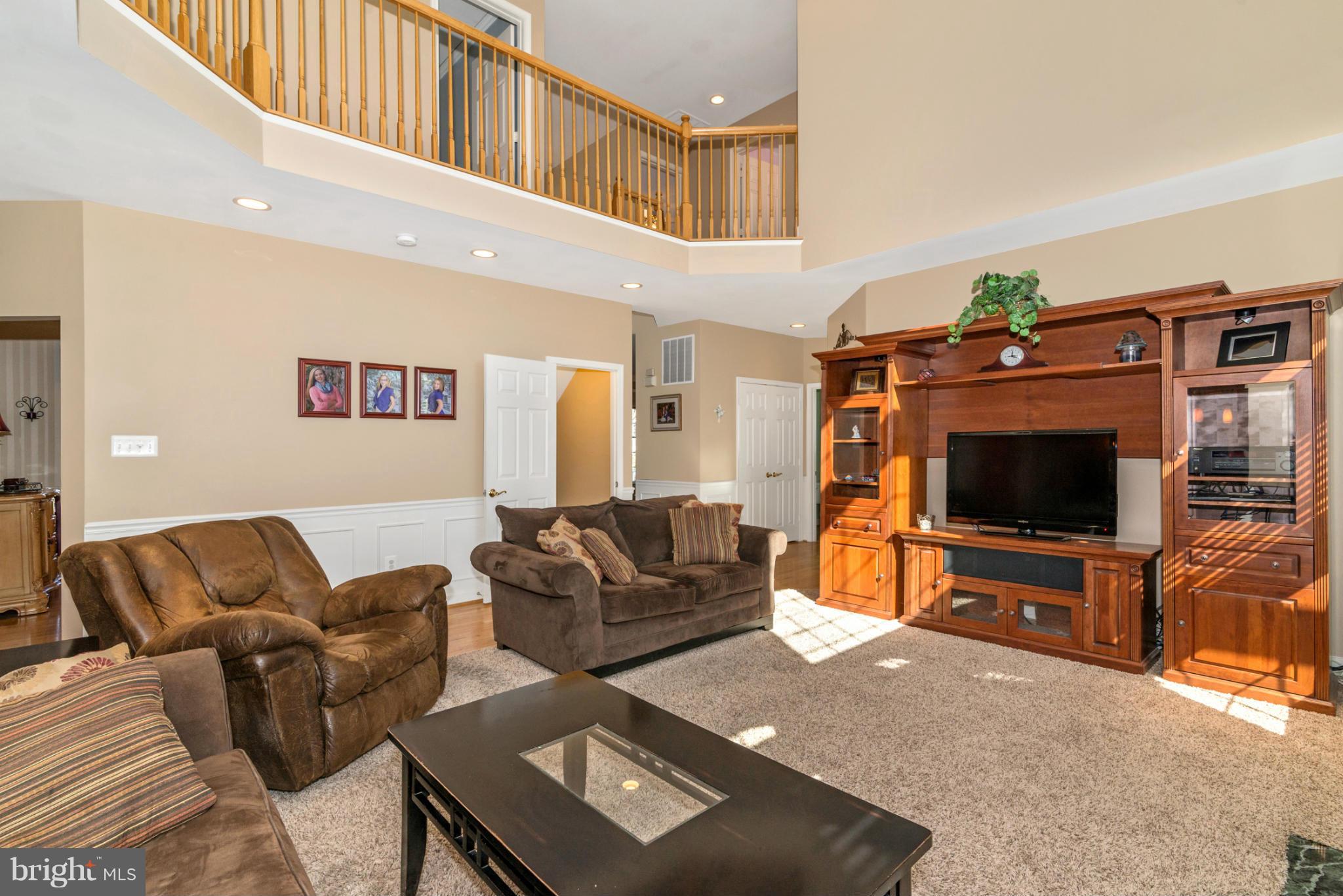 801 Longbow Road Mount Airy, MD 21771 - Photo 9 of 30 Family Room