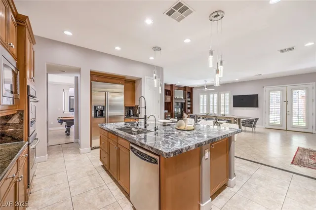 $10,000 | Undisclosed Address, Las Vegas, NV 89117