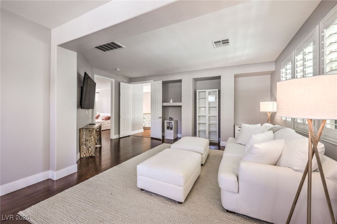 Undisclosed Address Las Vegas, NV 89117 - Photo 24 of 51