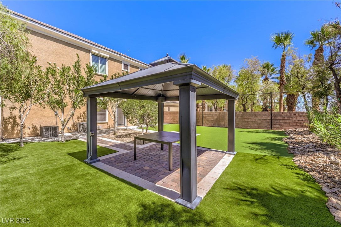 Undisclosed Address Las Vegas, NV 89117 - Photo 50 of 51