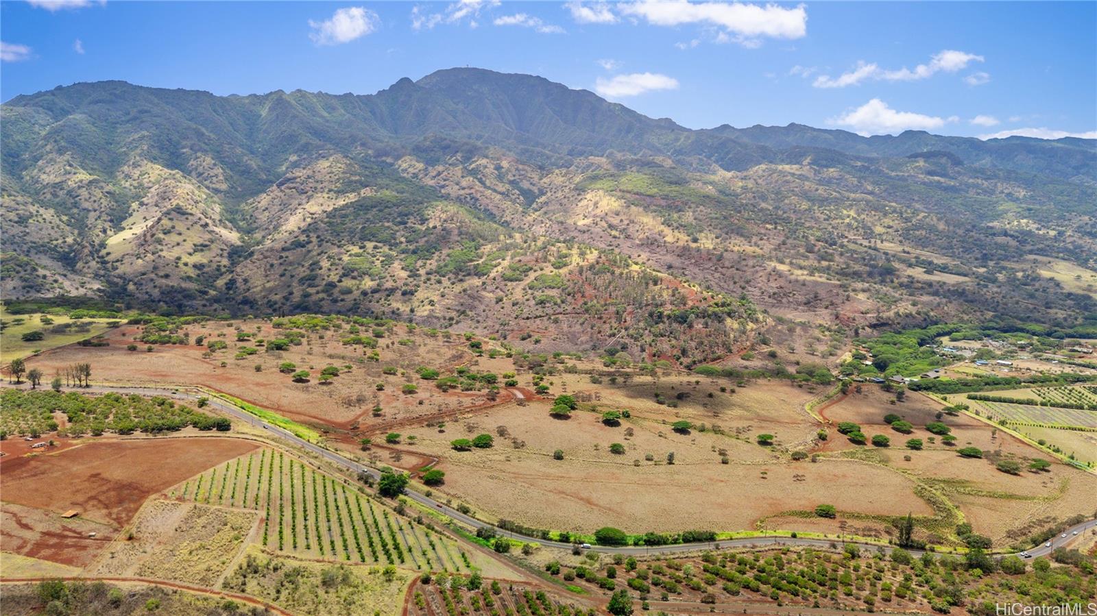 65-283 Kaukonahua Road, Unit 22 Wahiawa, HI 96786 - Photo 18 of 25 a view of a backyard of a house