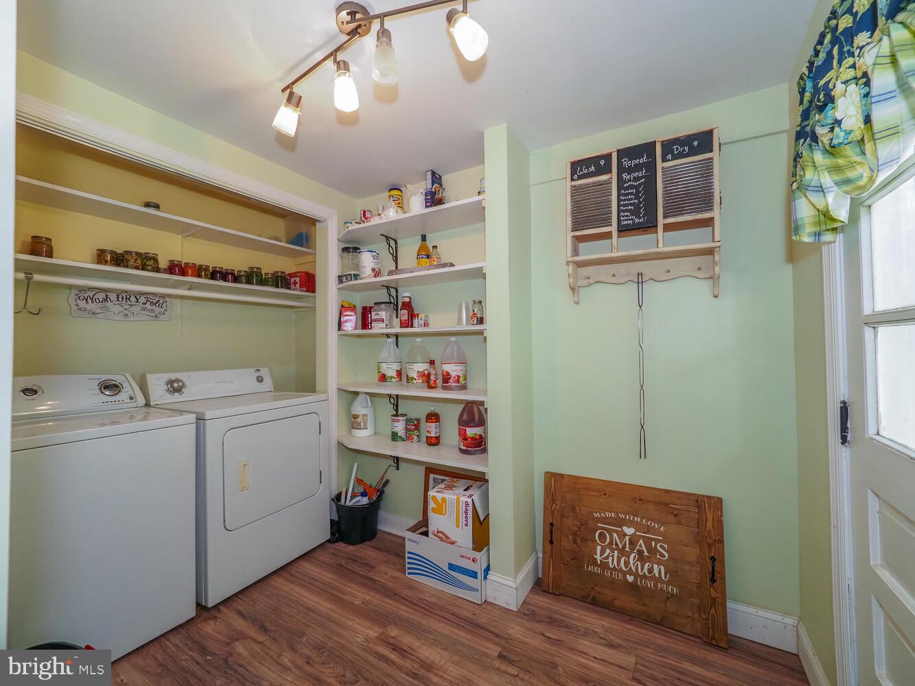 614 Paradise Road Aberdeen, MD 21001 - Photo 22 of 41 Pantry/Laundry off Kitchen