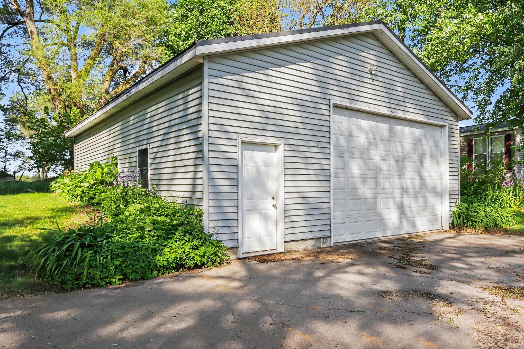 59171 Yeatter Road Colon, MI 49040 - Photo 7 of 30 024_file_5490