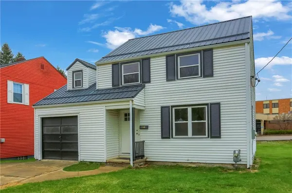 $199,900 | 740 Pershing Street, Ellwood City, PA 16117