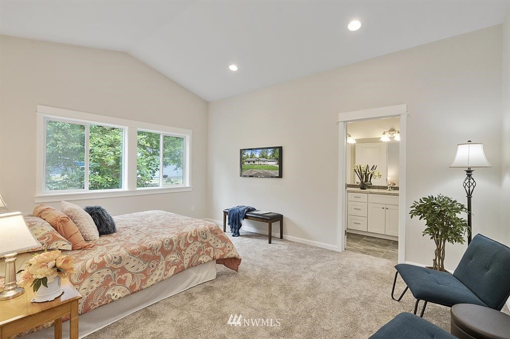 21555 President Point Road Northeast Kingston, WA 98346 - Photo 9 of 20 Gallery Image 9