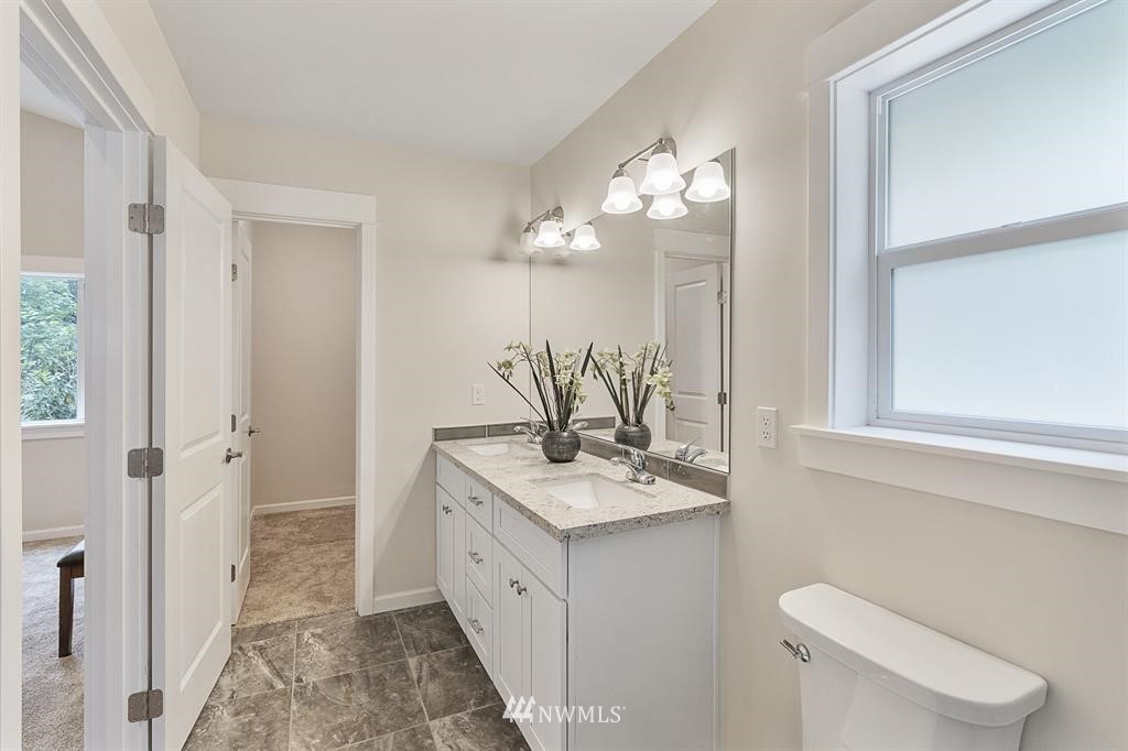 21555 President Point Road Northeast Kingston, WA 98346 - Photo 10 of 20 Gallery Image 10