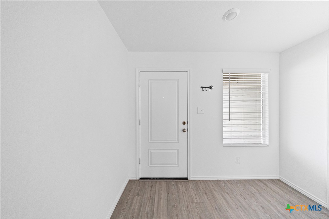 512 Texas Angel Way Jarrell, TX 76537 - Photo 16 of 21